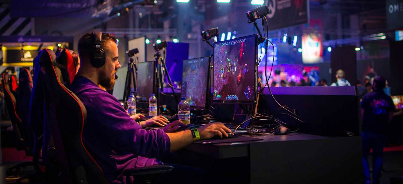 How to Create an eSports App [X Key Features + Examples] Mobindustry