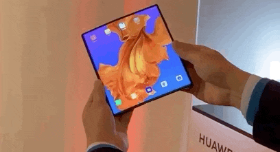 foldable phones android q